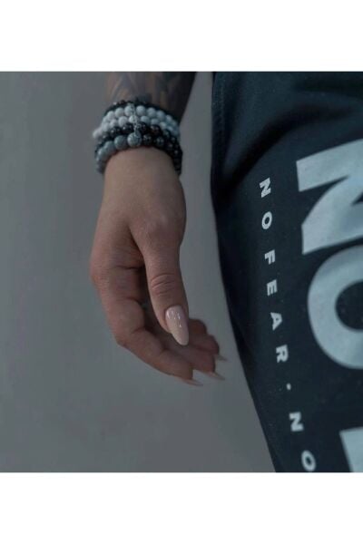 Make Up Base Coat - Nadine -Zamandan Tasarruf Sağlayan Renkli Baz Kat - 15 ml